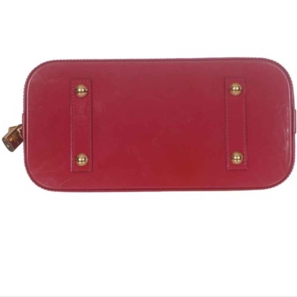 LOUIS VUITTON Monogram Vernis Alma PM Handbag - Picture 4 of 16